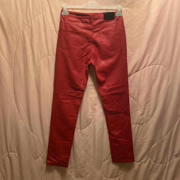 ❌❌SOLD❌❌Men’s Zara red pleather pants - Picture 3 of 3